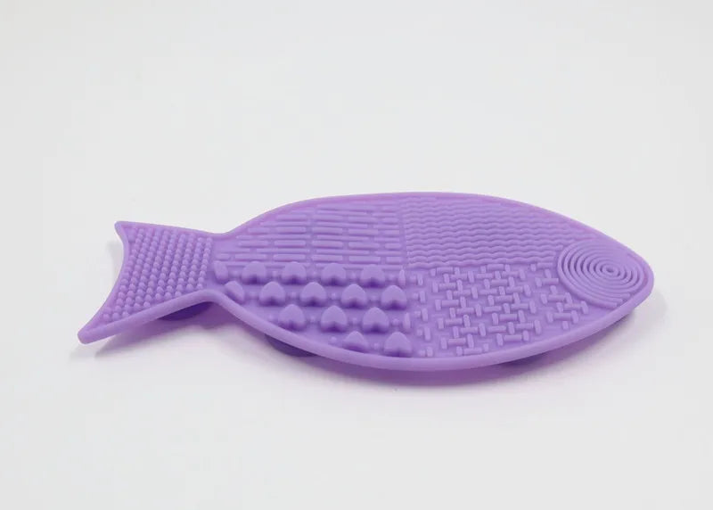 Small Pet Slow Feeder Mat – Suction Cup Lick Bowl