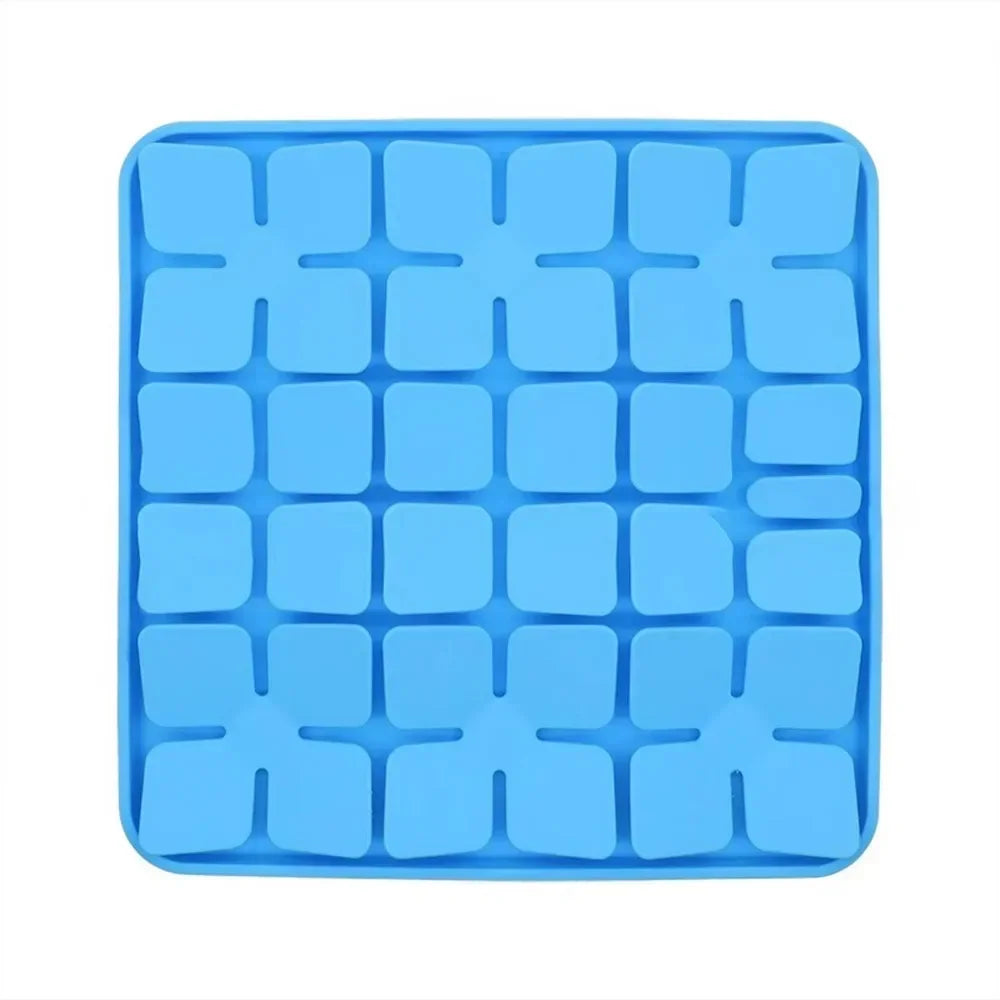 Snuffle Mat with Suction Cup – Slow Feeder & Training Aid